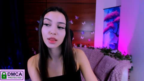 Snapshot of silvia_queen1 chatting on 12-28-24, 09:30 Silvia nude in pvt online show from 12-28-24, 09:30