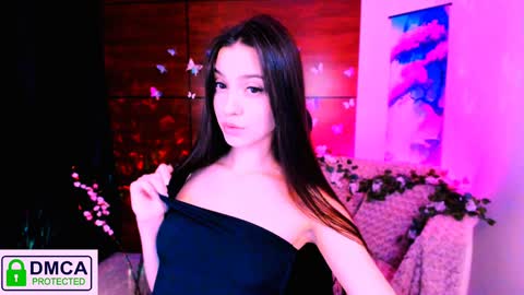 Snapshot of silvia_queen1 chatting on 01-07-25, 12:13 Silvia nude in pvt online show from 01-07-25, 12:13
