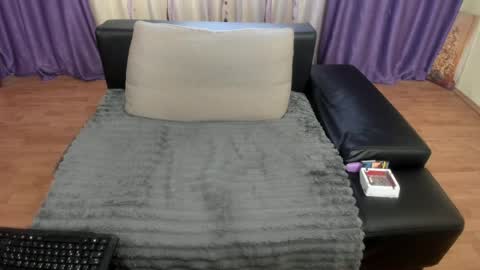 Silvya online show from 04-09-26, 07:14