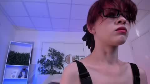 Wendy help me get get 69 likes  online show from 09-22-25, 06:37