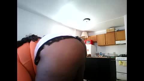 Simin Fox online show from 02-25-26, 06:17