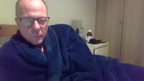 Snapshot of simon56691 chatting on 02-05-25, 06:37 simon56691 online show from 02-05-25, 06:37