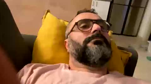 Snapshot of simon_bb chatting on 02-06-26, 09:07 Si online show from 02-06-26, 09:07