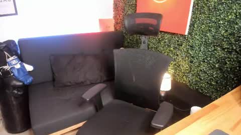Simon Cortes online show from 06-26-26, 01:37