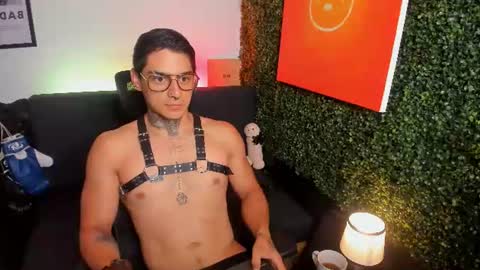 Simon Cortes online show from 07-25-26, 11:19