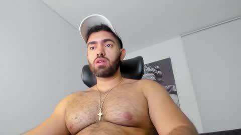 simon_leon01 online show from 01-06-26, 12:47