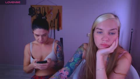 simona_moonshine online show from 11-18-25, 09:25