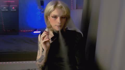 Simona online show from 09-17-25, 11:39