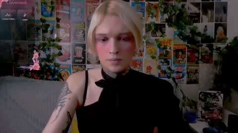 Simona online show from 10-04-25, 11:14