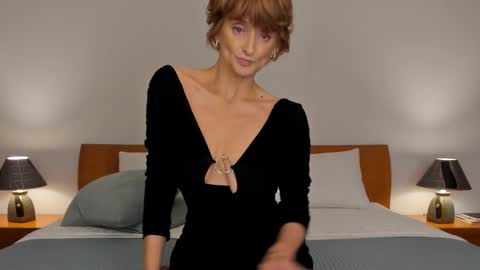 Simona  online show from 11-29-25, 11:02