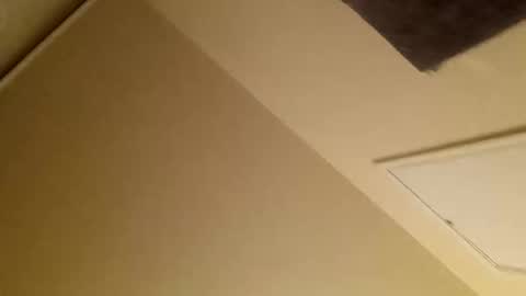 Snapshot of simonandydrew chatting on 10-24-25, 12:01 simonandydrew online show from 10-24-25, 12:01