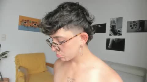 Sim. online show from 02-03-25, 05:35