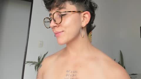 Sim. online show from 02-12-25, 08:40