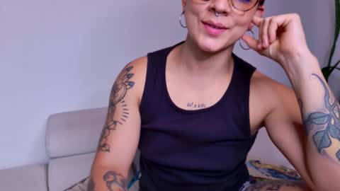 Sim. online show from 09-13-25, 09:47