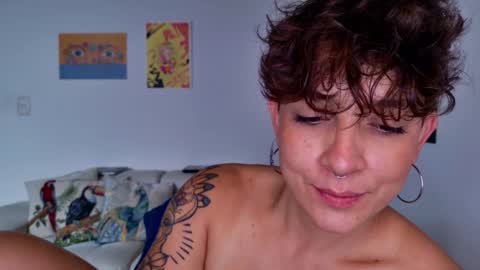 Sim. online show from 10-15-25, 04:51