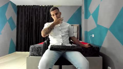 SIMON KELER online show from 02-02-25, 03:21