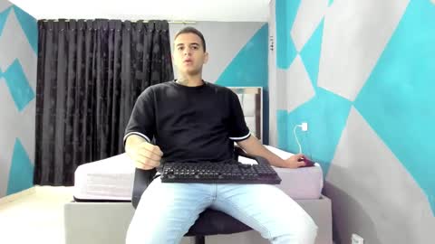 SIMON KELER online show from 02-25-25, 04:03