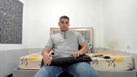 SIMON KELER online show from 02-03-26, 01:26