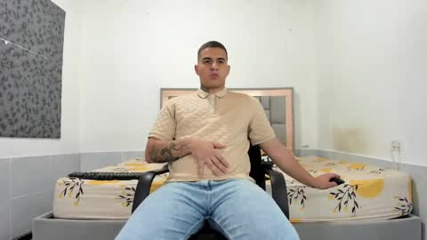 SIMON KELER online show from 04-22-26, 03:31