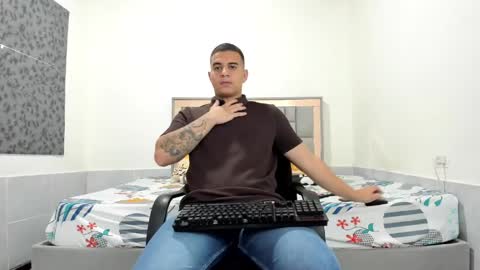 SIMON KELER online show from 04-30-26, 12:33