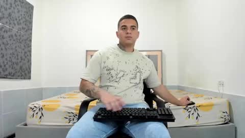 SIMON KELER online show from 05-15-26, 11:34