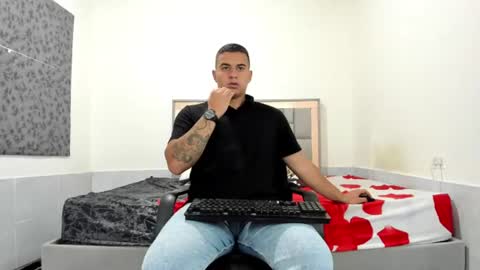 SIMON KELER online show from 07-28-26, 05:25