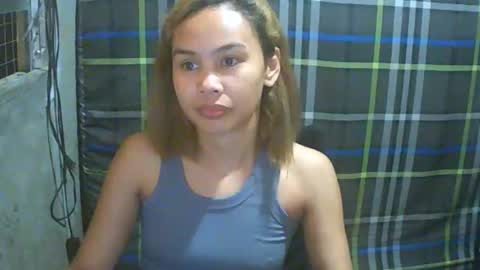 Snapshot of simply__me chatting on 03-06-26, 04:25 simply__me online show from 03-06-26, 04:25