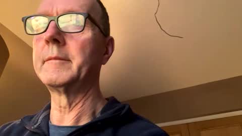 Snapshot of simplyasubmissive chatting on 03-09-26, 10:08 simplyasubmissive online show from 03-09-26, 10:08