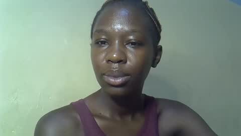 Snapshot of simplyloy33 chatting on 05-19-26, 04:19 simplyloy33 online show from 05-19-26, 04:19
