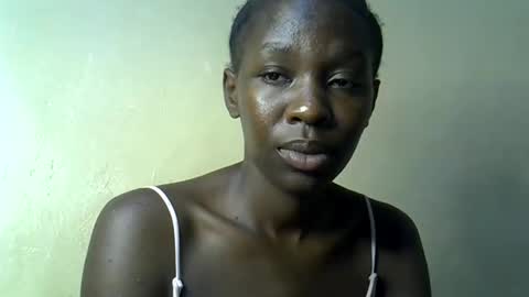 Snapshot of simplyloy33 chatting on 05-28-26, 12:35 simplyloy33 online show from 05-28-26, 12:35