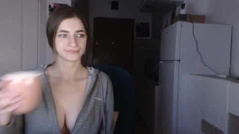 Snapshot of simyhvn chatting on 02-11-25, 05:47 simyhvn online show from 02-11-25, 05:47