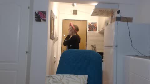 Snapshot of simyhvn chatting on 02-18-25, 05:09 simyhvn online show from 02-18-25, 05:09