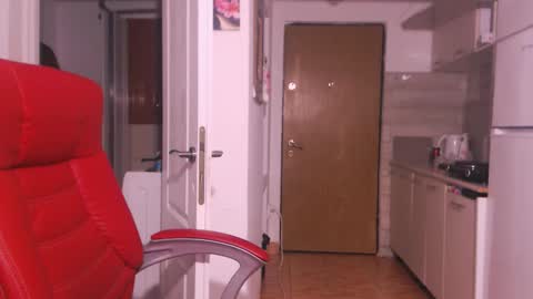 Snapshot of simyhvn chatting on 11-11-25, 06:46 simyhvn online show from 11-11-25, 06:46