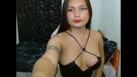 hi im thalia  nice to meet you  please give me thumbs up 3 online show from 12-21-24, 01:58