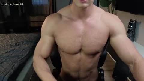 Snapshot of sinffuly chatting on 07-28-26, 04:39 Richard online show from 07-28-26, 04:39