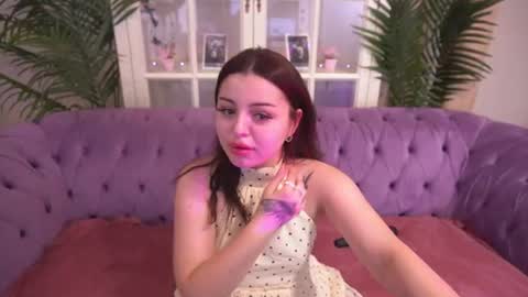 Snapshot of sinfulkittenn chatting on 06-24-26, 08:08 Kira online show from 06-24-26, 08:08