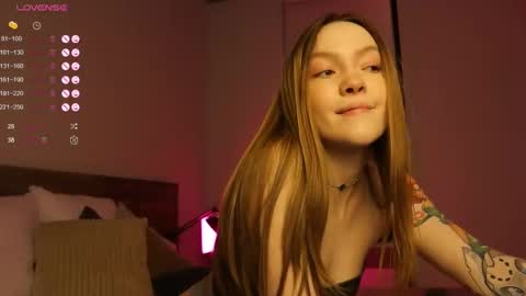 Ivy online show from 03-09-25, 01:15