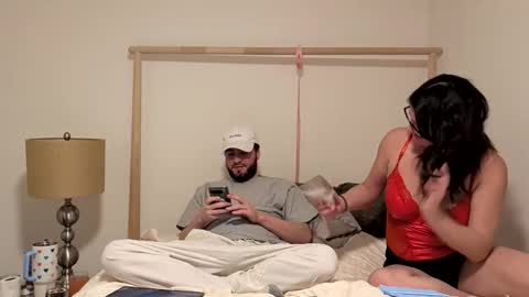 ThePlayhouseDuo online show from 04-01-26, 02:01