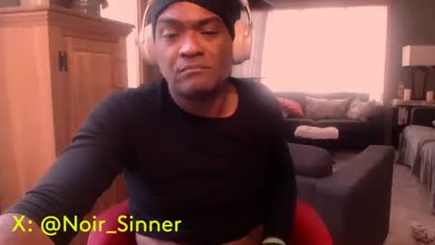 Snapshot of sinnernoir chatting on 10-21-25, 02:51 My Name Is..............................John online show from 10-21-25, 02:51