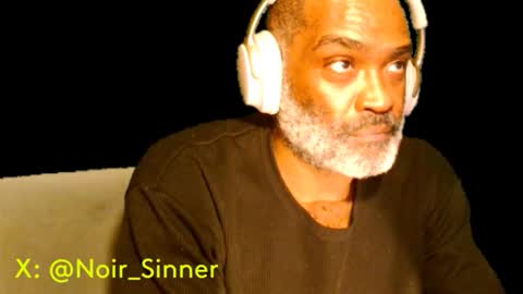 Snapshot of sinnernoir chatting on 11-28-25, 12:08 My Name Is..............................John online show from 11-28-25, 12:08