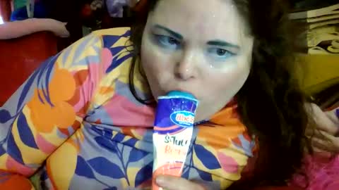 Snapshot of siofra chatting on 04-30-26, 07:53 Siofra online show from 04-30-26, 07:53