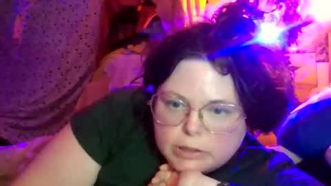 Snapshot of siofra chatting on 05-02-26, 02:27 Siofra online show from 05-02-26, 02:27
