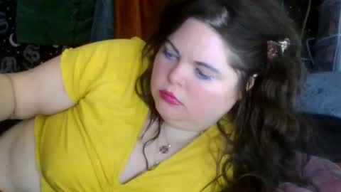 Snapshot of siofra chatting on 05-13-26, 08:16 Siofra online show from 05-13-26, 08:16
