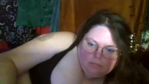 Snapshot of siofra chatting on 05-22-26, 09:20 Siofra online show from 05-22-26, 09:20