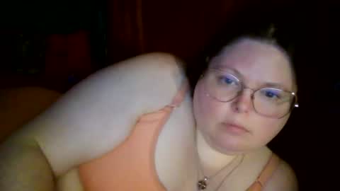 Snapshot of siofra chatting on 06-06-26, 09:25 Siofra online show from 06-06-26, 09:25