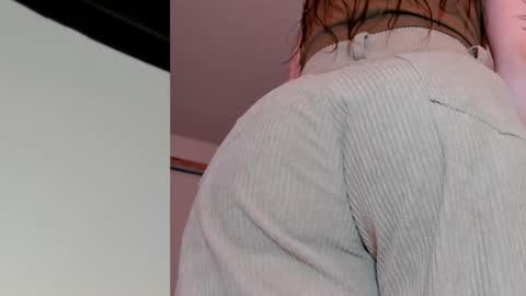 Siouxsie online show from 03-31-26, 10:59