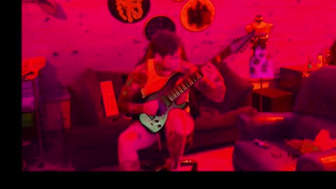 Snapshot of siphonophorstrings chatting on 11-15-25, 08:33 Dustbunnyfoofoo online show from 11-15-25, 08:33