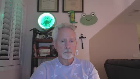 Don Roberto online show from 05-12-26, 01:36