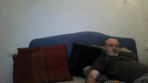 Snapshot of sirdon83 chatting on 07-18-26, 07:28 sirdon83 online show from 07-18-26, 07:28