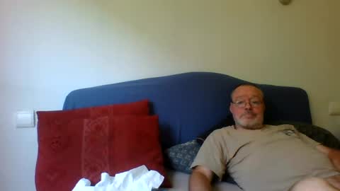 Snapshot of sirdon83 chatting on 07-20-26, 11:45 sirdon83 online show from 07-20-26, 11:45